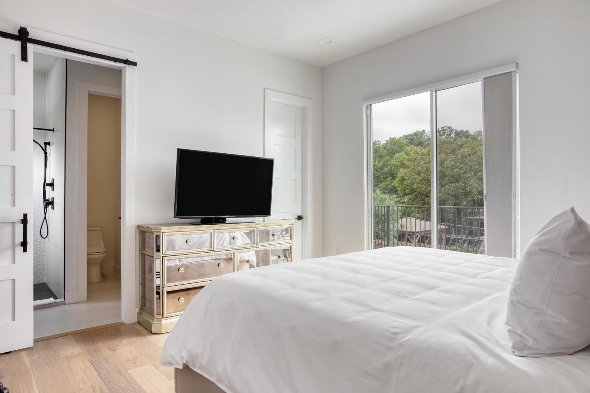 Melody By Avantstay Peloton Included Sleek Home أوستن المظهر الخارجي الصورة